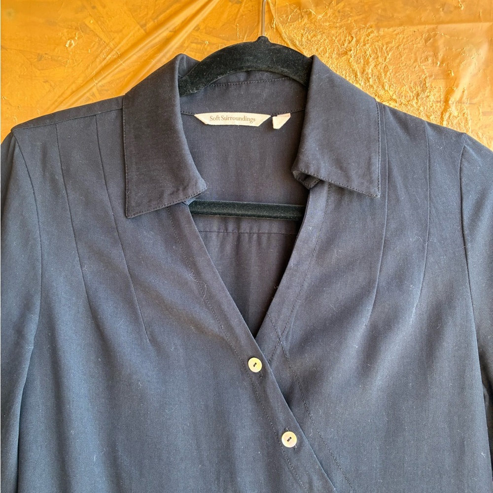 Soft Surroundings Black Tencel V-Neck Tunic in Black 
Size X-Small - Picture 3 of 9
